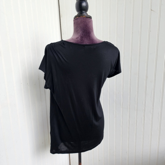 Banana Republic Womens Black Short Sleeve Shirt Top Rayon Drape Detail Thin Sz M - Picture 4 of 8